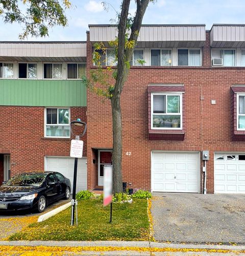 Photo 0 at 72 - 42 John Cabot Way, Jane Heights, Toronto