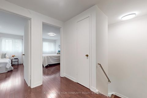 Photo 17 at 72 - 42 John Cabot Way, Jane Heights, Toronto