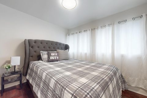 Photo 25 at 72 - 42 John Cabot Way, Jane Heights, Toronto