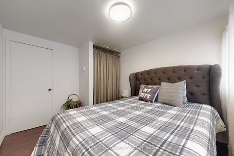 Photo 26 at 72 - 42 John Cabot Way, Jane Heights, Toronto
