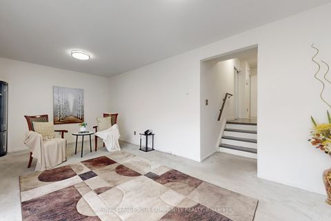 Photo 31 at 72 - 42 John Cabot Way, Jane Heights, Toronto