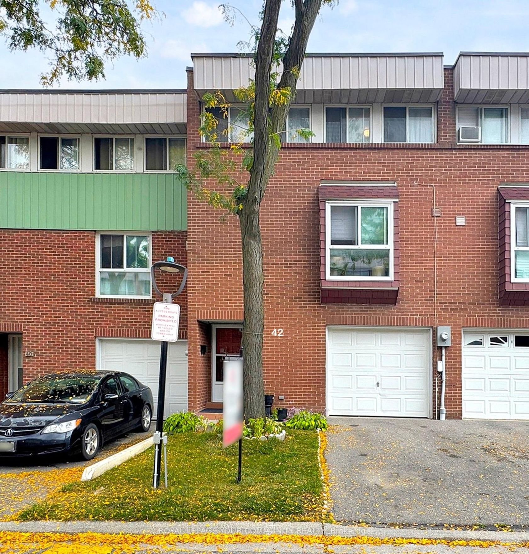 72 - 42 John Cabot Way, Jane Heights, Toronto 