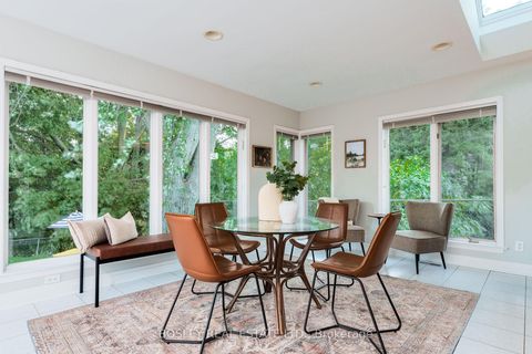 Photo 5 at 25 Ayre Point Road, Cliffcrest, Toronto