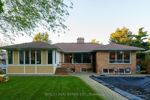 Photo 19 at 25 Ayre Point Road, Cliffcrest, Toronto