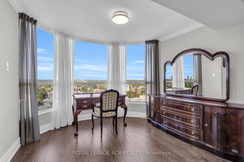 Photo 17 at 1607 - 1 Clark Avenue W, Yorkhill, Vaughan