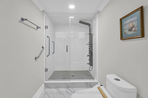 Photo 22 at 1607 - 1 Clark Avenue W, Yorkhill, Vaughan