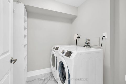 Photo 25 at 1607 - 1 Clark Avenue W, Yorkhill, Vaughan