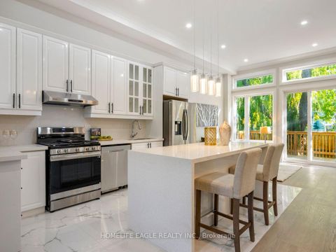 Photo 4 at 15 Malta Street, Cliffside, Toronto