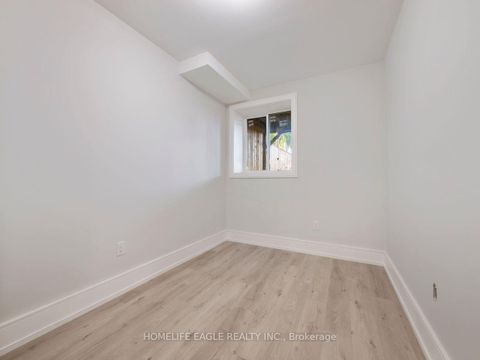 Photo 25 at 15 Malta Street, Cliffside, Toronto