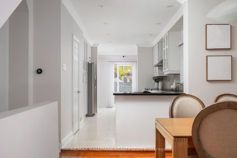 Photo 6 at 53 Ferrier Avenue, Danforth, Toronto