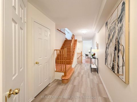 Photo 2 at 284 Church Street S, Harding, Richmond Hill