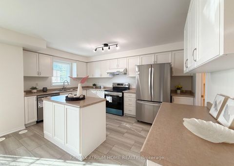 Photo 7 at 284 Church Street S, Harding, Richmond Hill