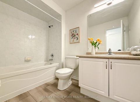 Photo 23 at 284 Church Street S, Harding, Richmond Hill