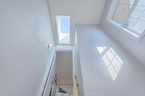 Photo 21 at 6 - 3890 Bloor Street W, City Centre West, Toronto