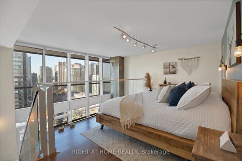 Photo 12 at 3205 - 15 Fort York Boulevard, Waterfront Communities C1, Toronto