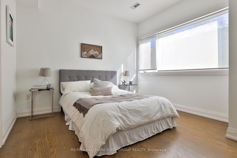 Photo 22 at 20 - 284 Brock Avenue, Little Portugal, Toronto