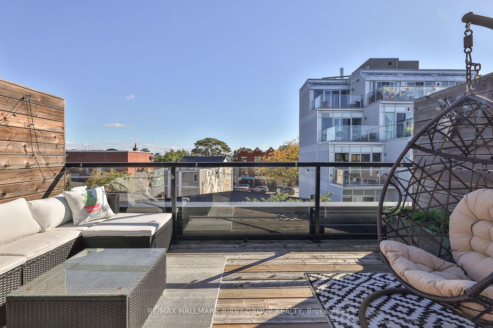 20 - 284 Brock Avenue, Little Portugal, Toronto 