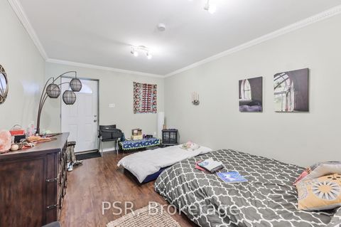 Photo 8 at 640 Pape Avenue, North Riverdale, Toronto Photo 8 at 640 Pape Avenue, North Riverdale, Toronto