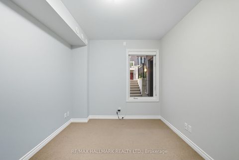 Photo 11 at 10 - 130 Long Branch Avenue, Long Branch, Toronto