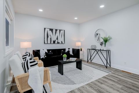 Photo 12 at 22 Hargrove Lane, Alderwood, Toronto