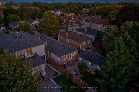 Photo 48 at 22 Hargrove Lane, Alderwood, Toronto