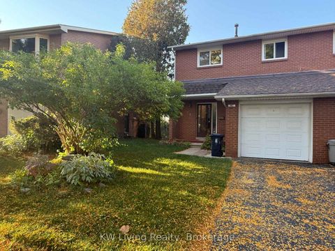 Photo 2 at 142 Alexmuir Boulevard, Agincourt North, Toronto
