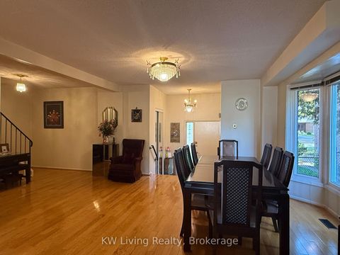 Photo 10 at 142 Alexmuir Boulevard, Agincourt North, Toronto
