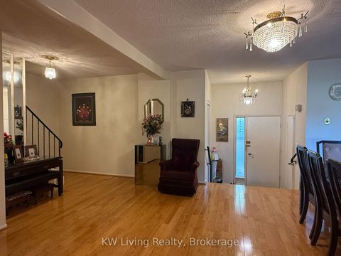Photo 11 at 142 Alexmuir Boulevard, Agincourt North, Toronto