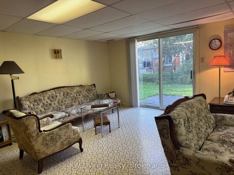Photo 33 at 142 Alexmuir Boulevard, Agincourt North, Toronto