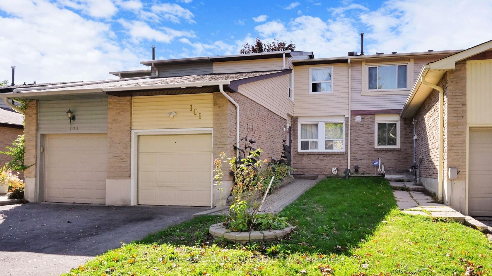 101 Red River Crescent, Rouge E11, Toronto 
