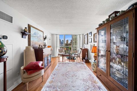 Photo 7 at 906 - 15 Maitland Place, South St. James Town, Toronto