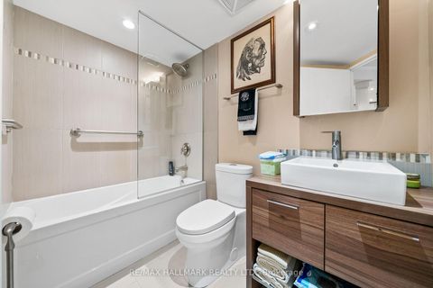Photo 13 at 906 - 15 Maitland Place, South St. James Town, Toronto