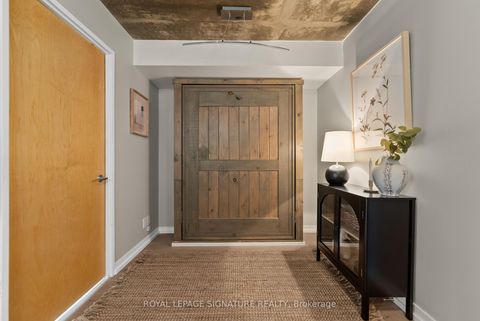 Photo 2 at 610 - 1005 King Street W, Niagara, Toronto