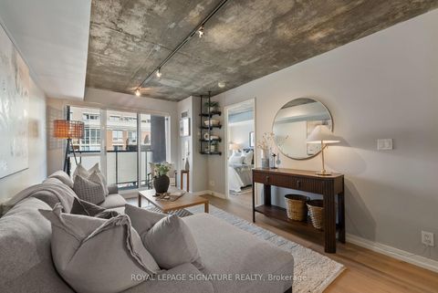 Photo 11 at 610 - 1005 King Street W, Niagara, Toronto