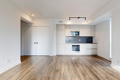 Photo 20 at 2302 - 327 King Street W, Waterfront Communities C1, Toronto