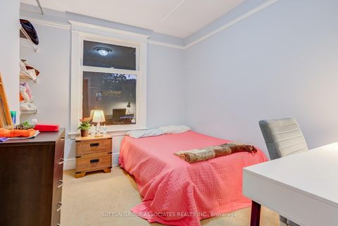 Photo 12 at 224 Lippincott Street, University, Toronto
