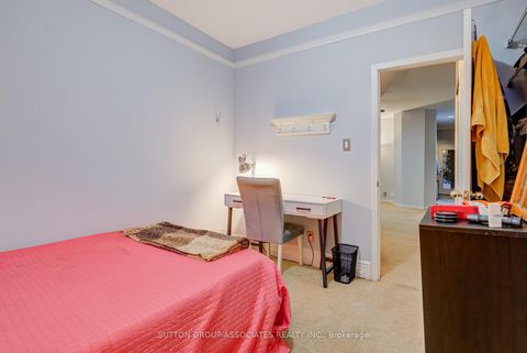 Photo 14 at 224 Lippincott Street, University, Toronto