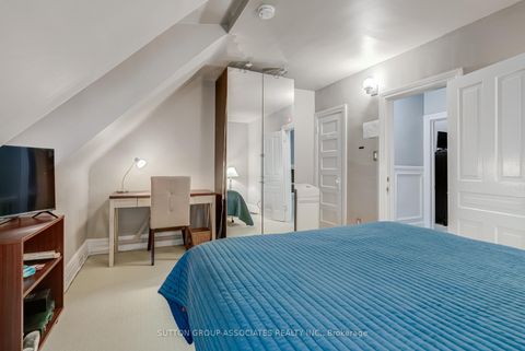 Photo 34 at 224 Lippincott Street, University, Toronto