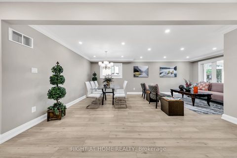 Photo 3 at 422 Maple Leaf Drive, Maple Leaf, Toronto