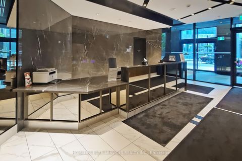 Photo 6 at 702 - 327 King Street W, Waterfront Communities C1, Toronto