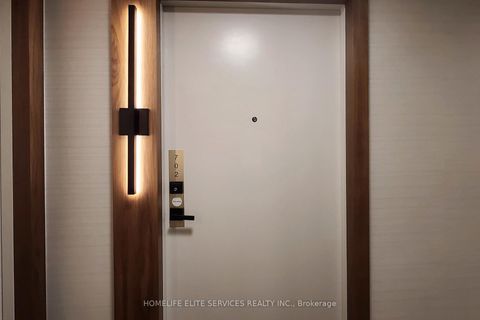 Photo 36 at 702 - 327 King Street W, Waterfront Communities C1, Toronto