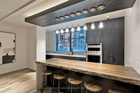 Photo 41 at 702 - 327 King Street W, Waterfront Communities C1, Toronto