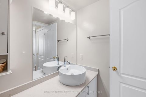 Photo 12 at 601 - 28 William Carson Crescent, Windfields, Toronto