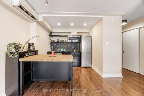 Photo 6 at 2109 - 30 Gloucester Street, Yonge Corridor, Toronto