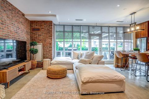 Photo 1 at 103 - 23 Brant Street, Waterfront Communities C1, Toronto