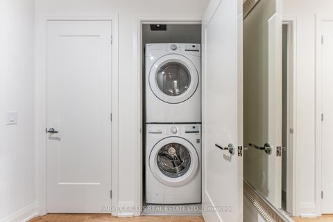 Photo 9 at 521 - 293 The Kingsway, Humber Valley, Toronto