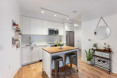 Photo 15 at 521 - 293 The Kingsway, Humber Valley, Toronto