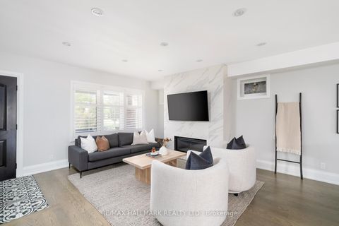 Photo 7 at 29 Lesmount Avenue, East York, Toronto