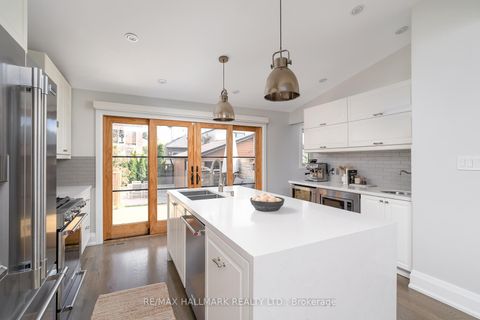 Photo 23 at 29 Lesmount Avenue, East York, Toronto