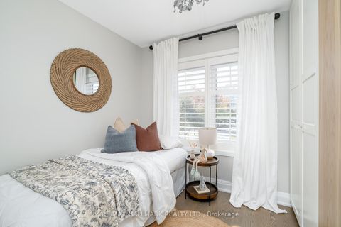 Photo 31 at 29 Lesmount Avenue, East York, Toronto